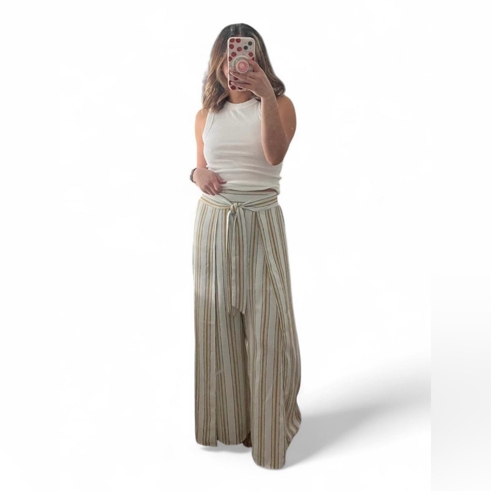 Le Lis Cream and Tan Striped Wide-Leg Pants